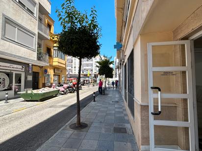 Exterior view of Premises to rent in Algeciras  with Air Conditioner