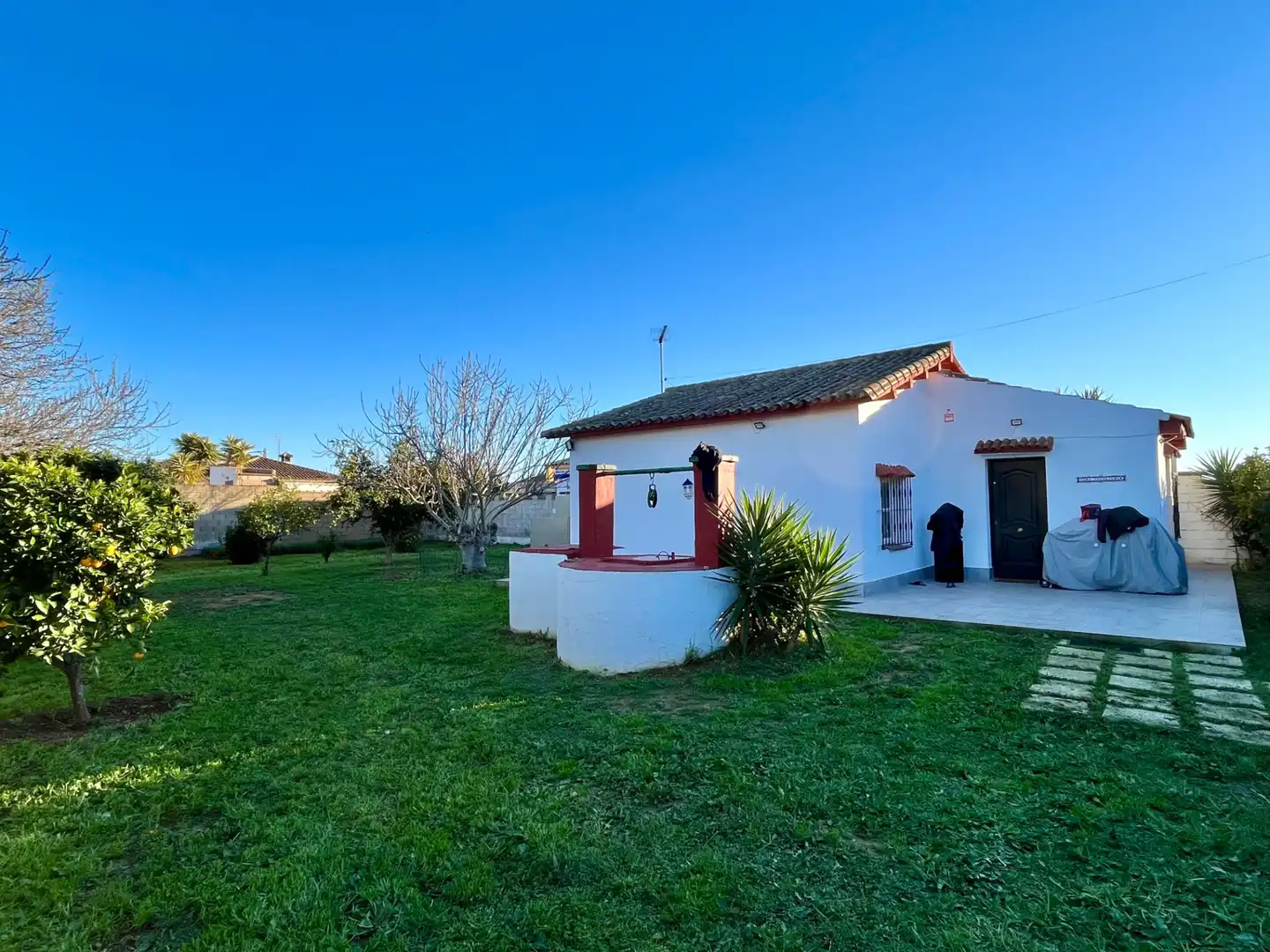 Vista exterior de Casa o chalet en venta en Chiclana de la Frontera