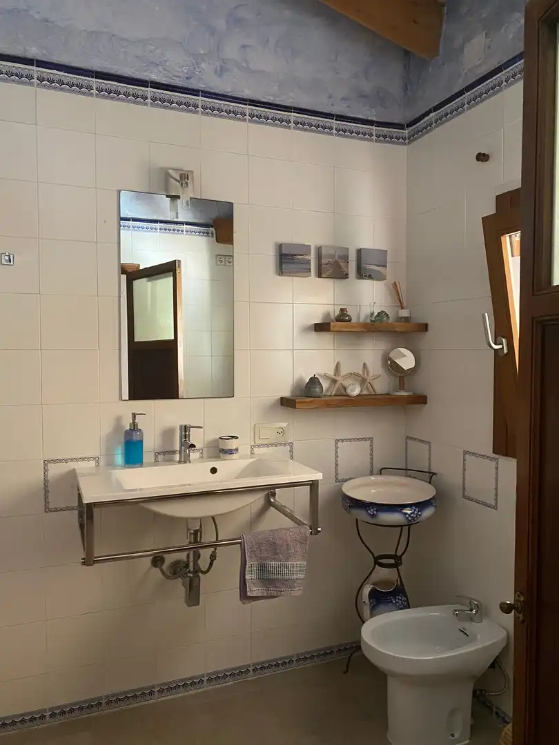 Baño de Casa o chalet de alquiler en Santa María del Camí con Terraza y Balcón