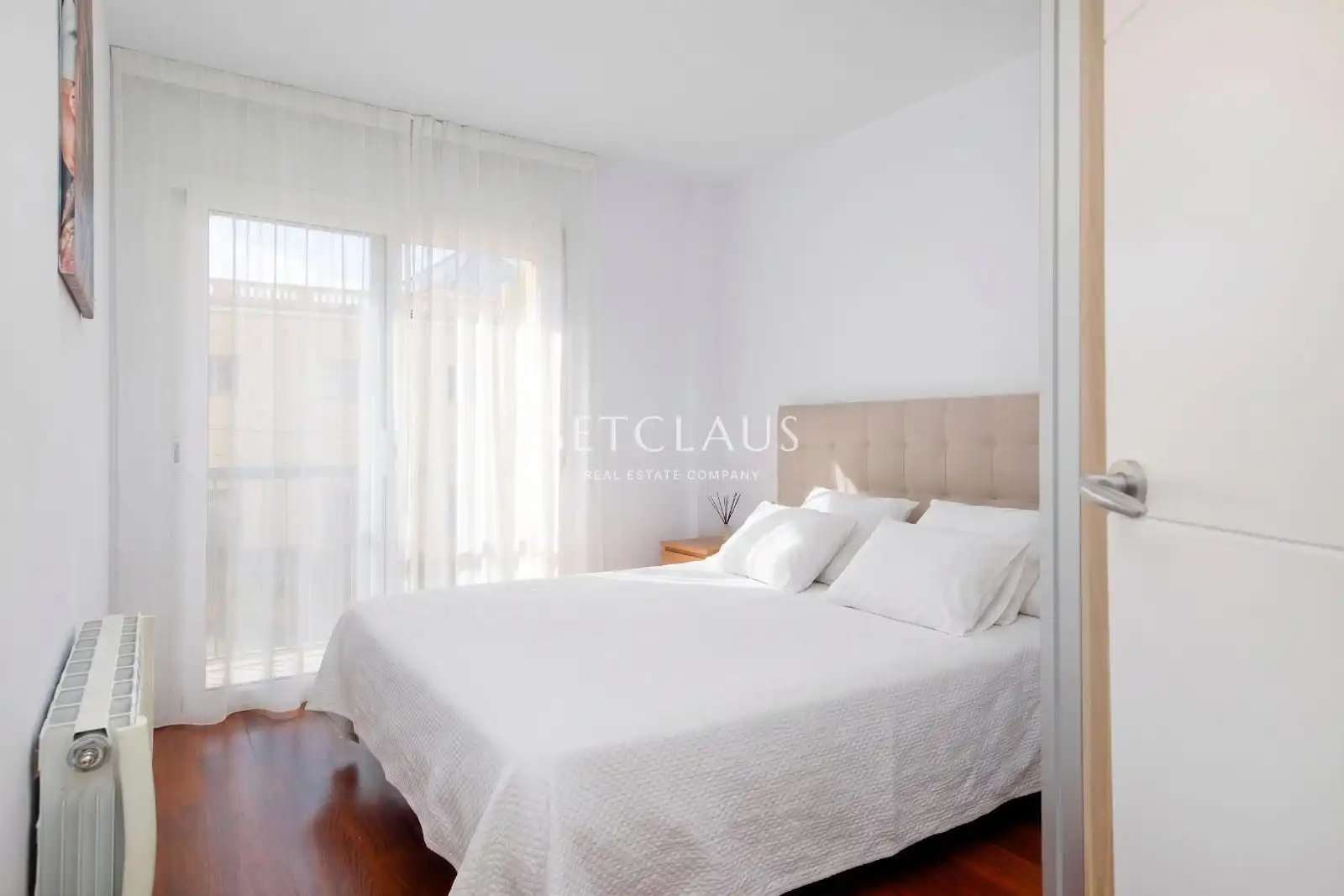 Bedroom of Flat for sale in Alella  with Air Conditioner, Heating and Terrace