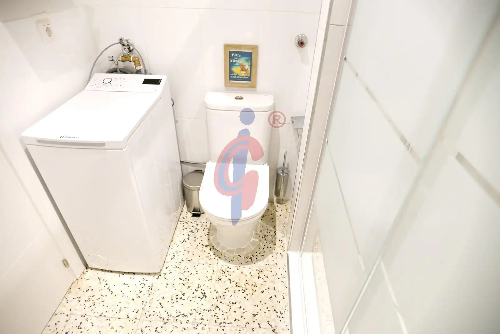Bathroom of Flat for sale in Guardamar del Segura  with Furnished