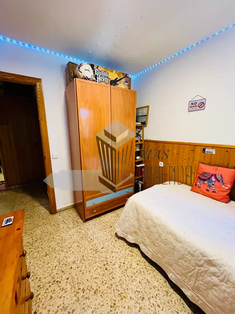 Dormitori de Pis en venda en Algeciras amb Terrassa