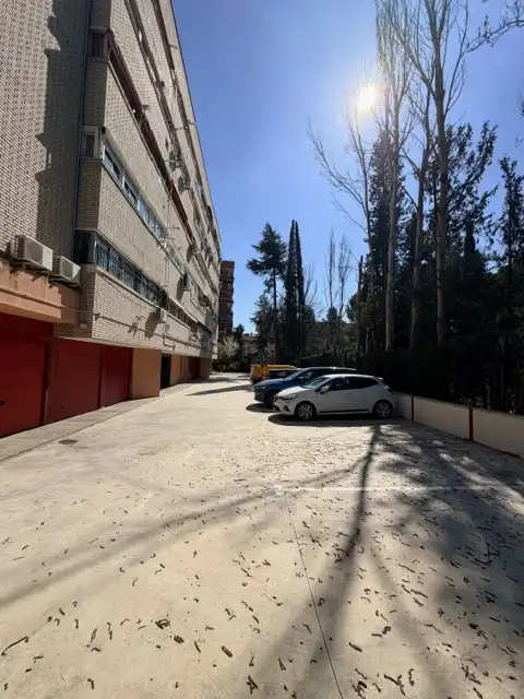 Parking de Piso en venta en Madrid con Aire acondicionado, Calefacción y Parquet