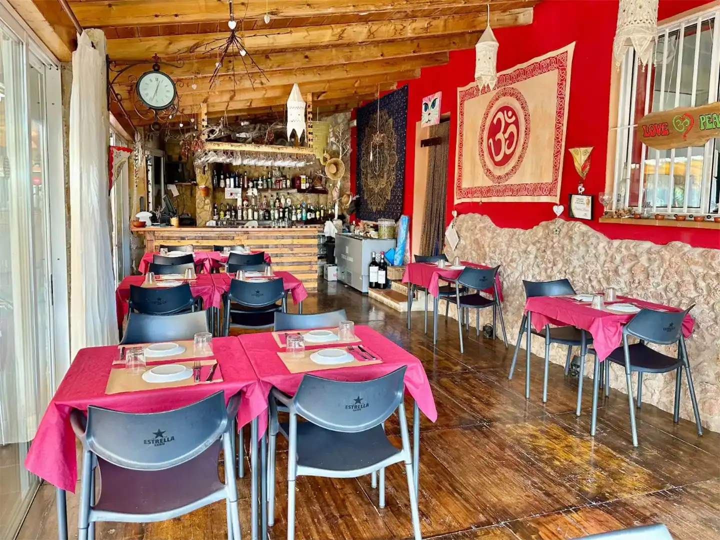 Local en venda en Montanejos amb Parquet i Moblat