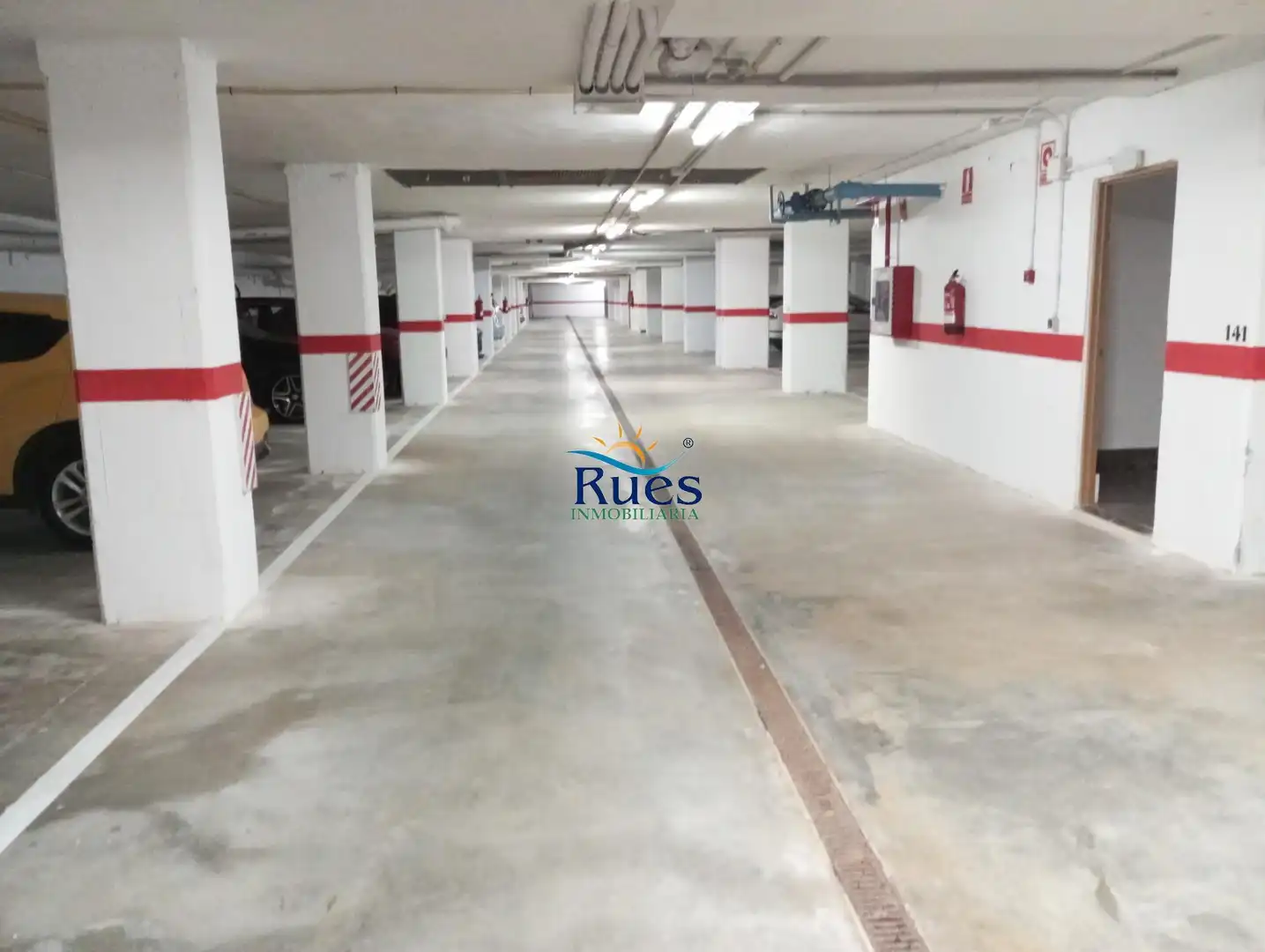 Flat with pool for sale in Calle AMPLARIES, imagen 42