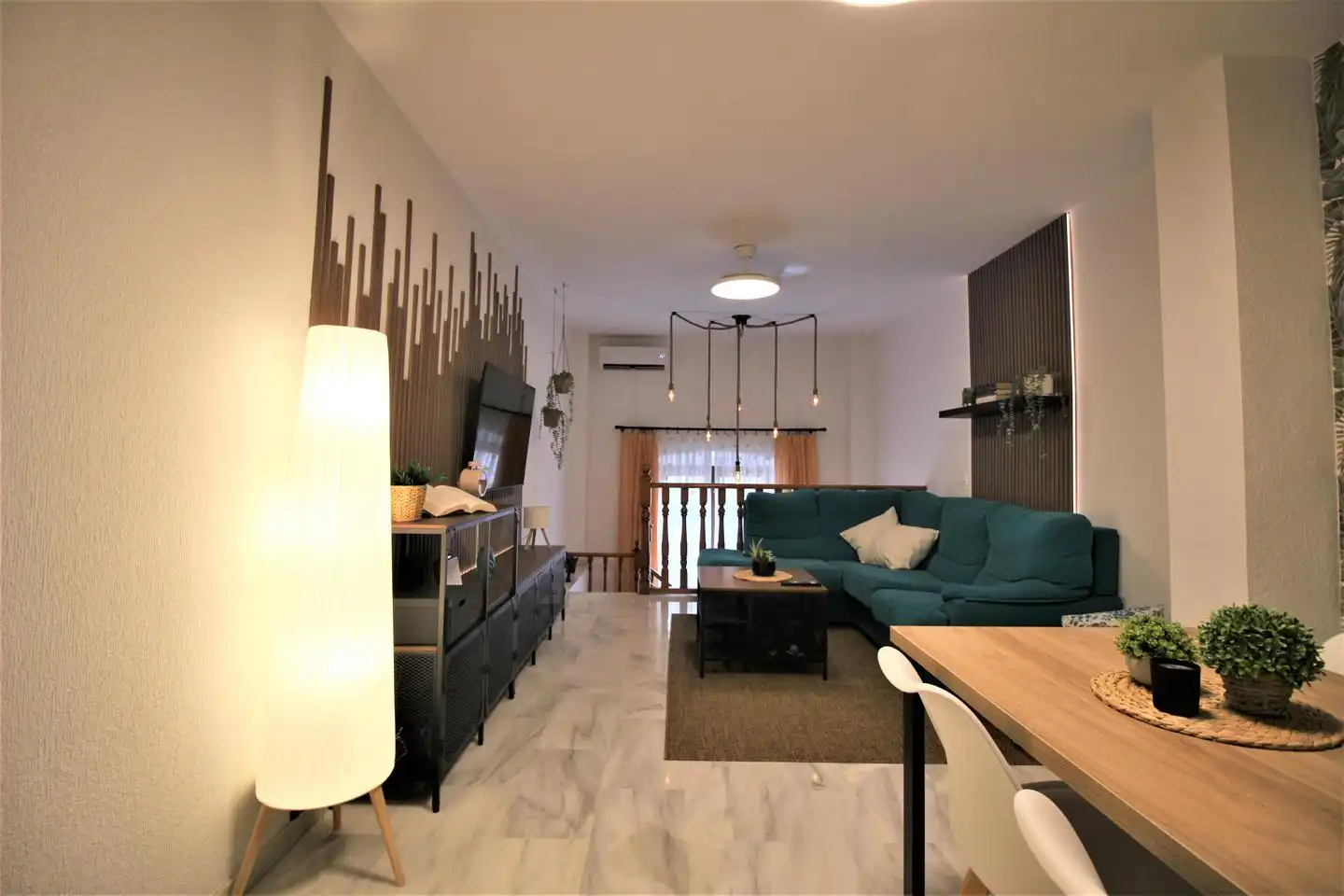 Living room of Flat for rent in Almería  with Air Conditioner, Furnished and Internet