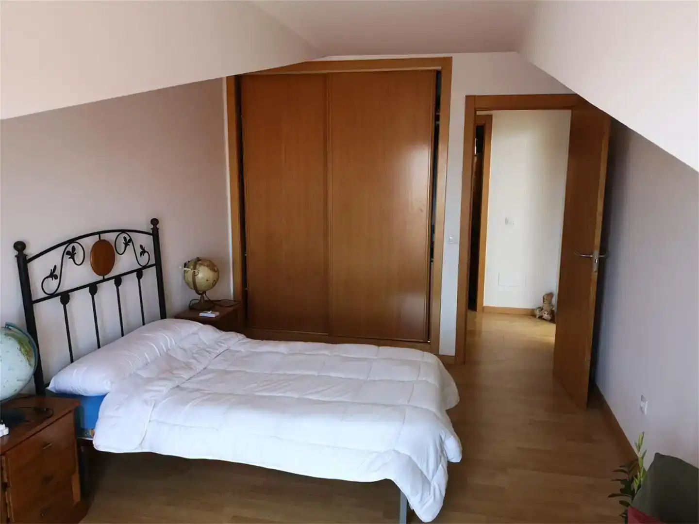 Dormitori de Pis en venda en Villaralbo amb Parquet, Traster i Forn
