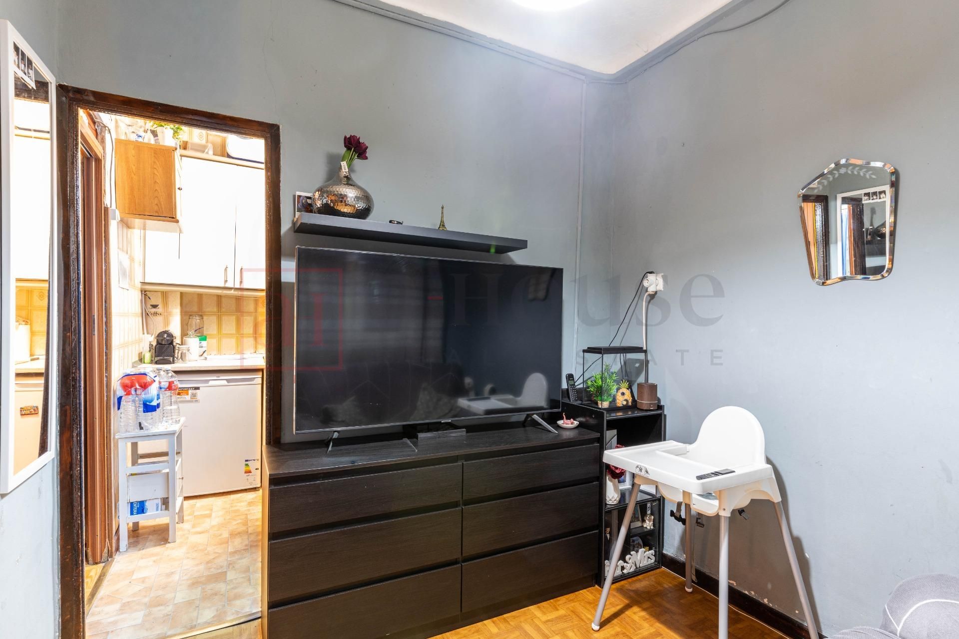 Bedroom of Flat for sale in  Madrid Capital  with Heating and Parquet flooring