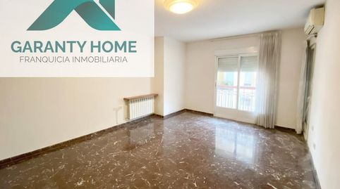 Foto 3 von Wohnung zum Verkauf in Martos, Jaén