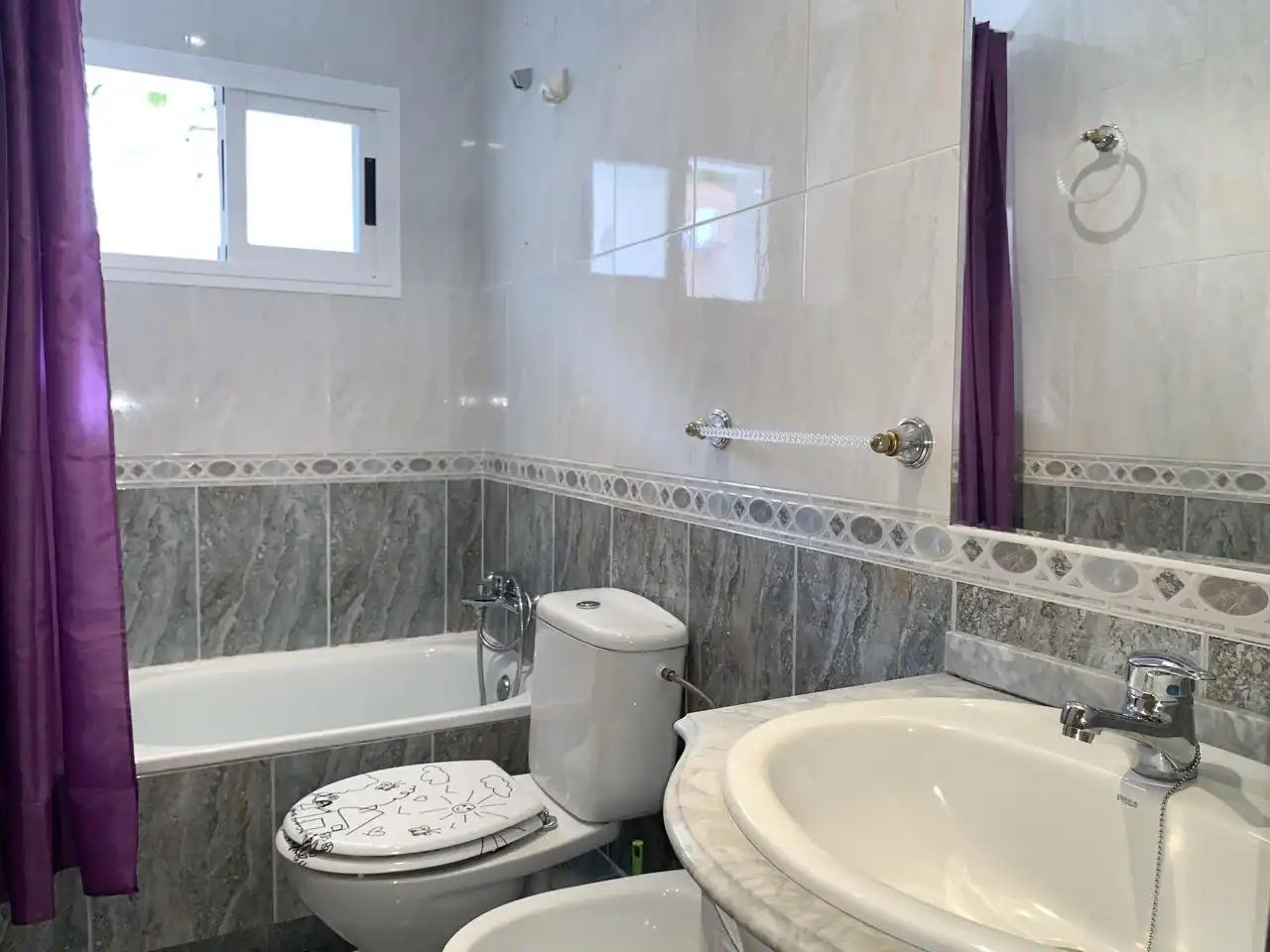 Flat for rent in Calle del Lago Leman, Casco histórico de Vicálvaro