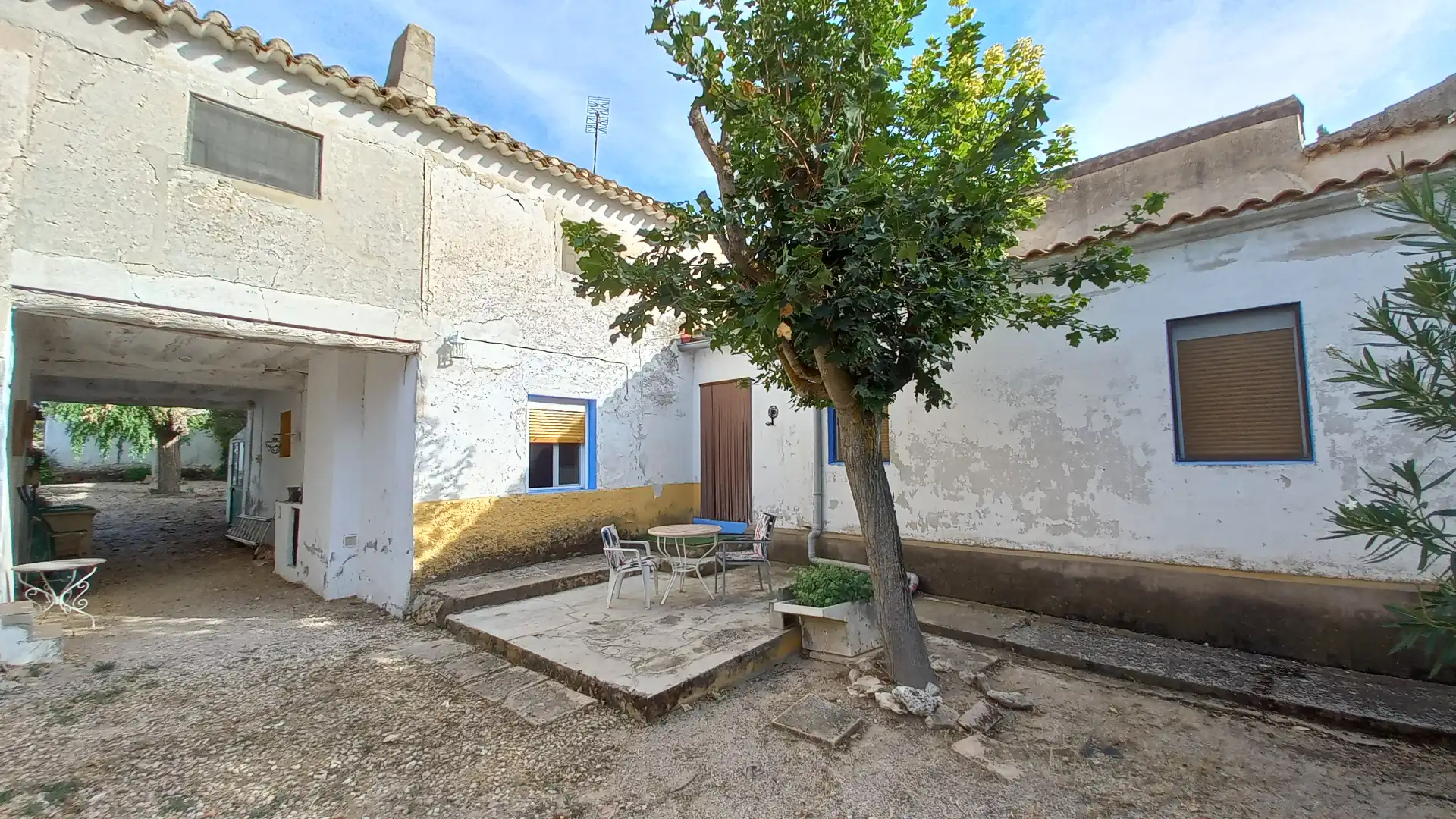 Vista exterior de Finca rústica en venda en Albacete amb Jardí privat, Traster i Piscina
