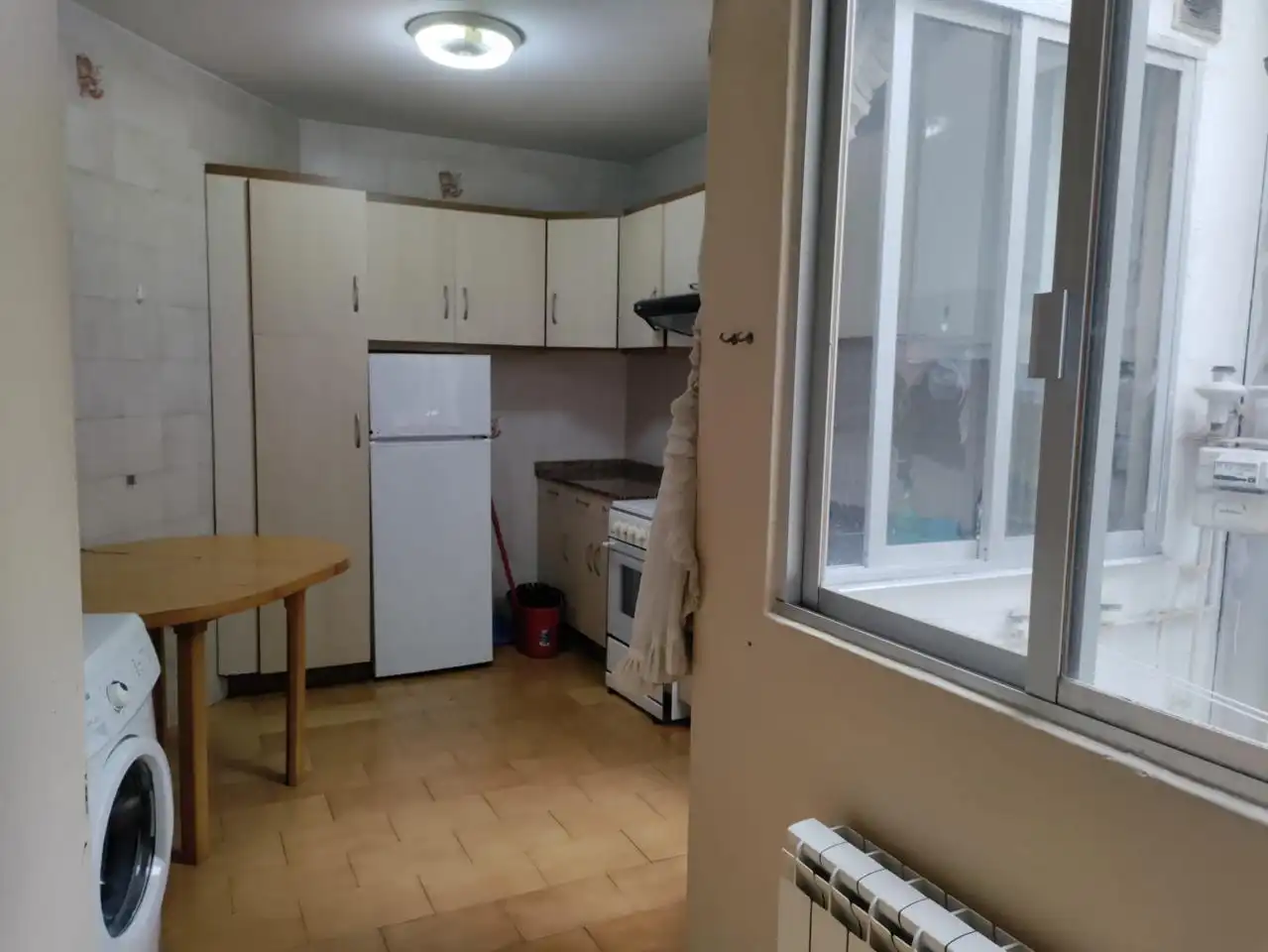 Cocina de Piso en venta en Santiago de Compostela  con Calefacción y Amueblado