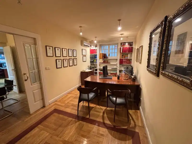 Oficina en venta en  Madrid Capital con Aire acondicionado, Calefacción y Amueblado