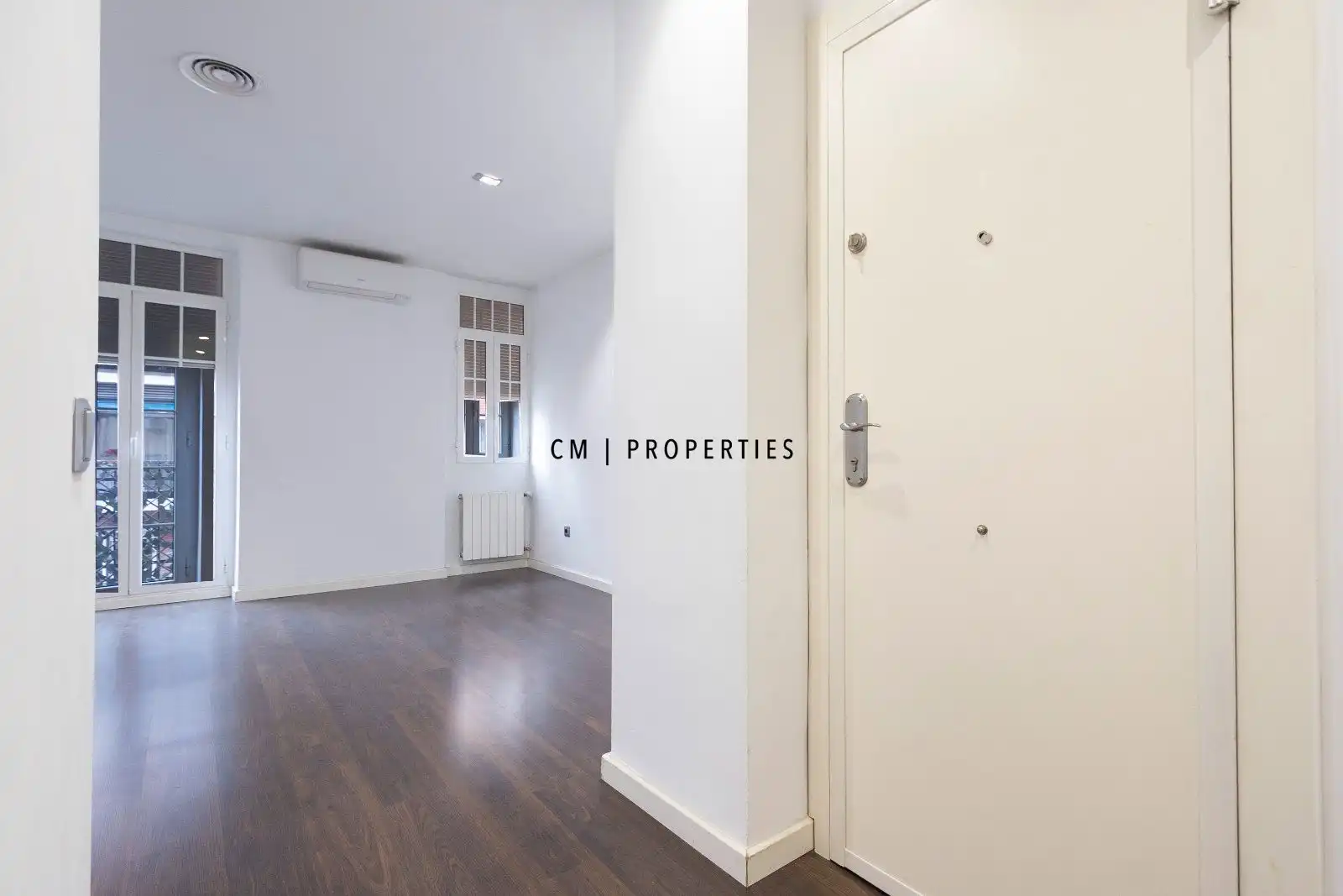 Habitación de Piso de alquiler en Valencia con Aire acondicionado, Calefacción y Parquet