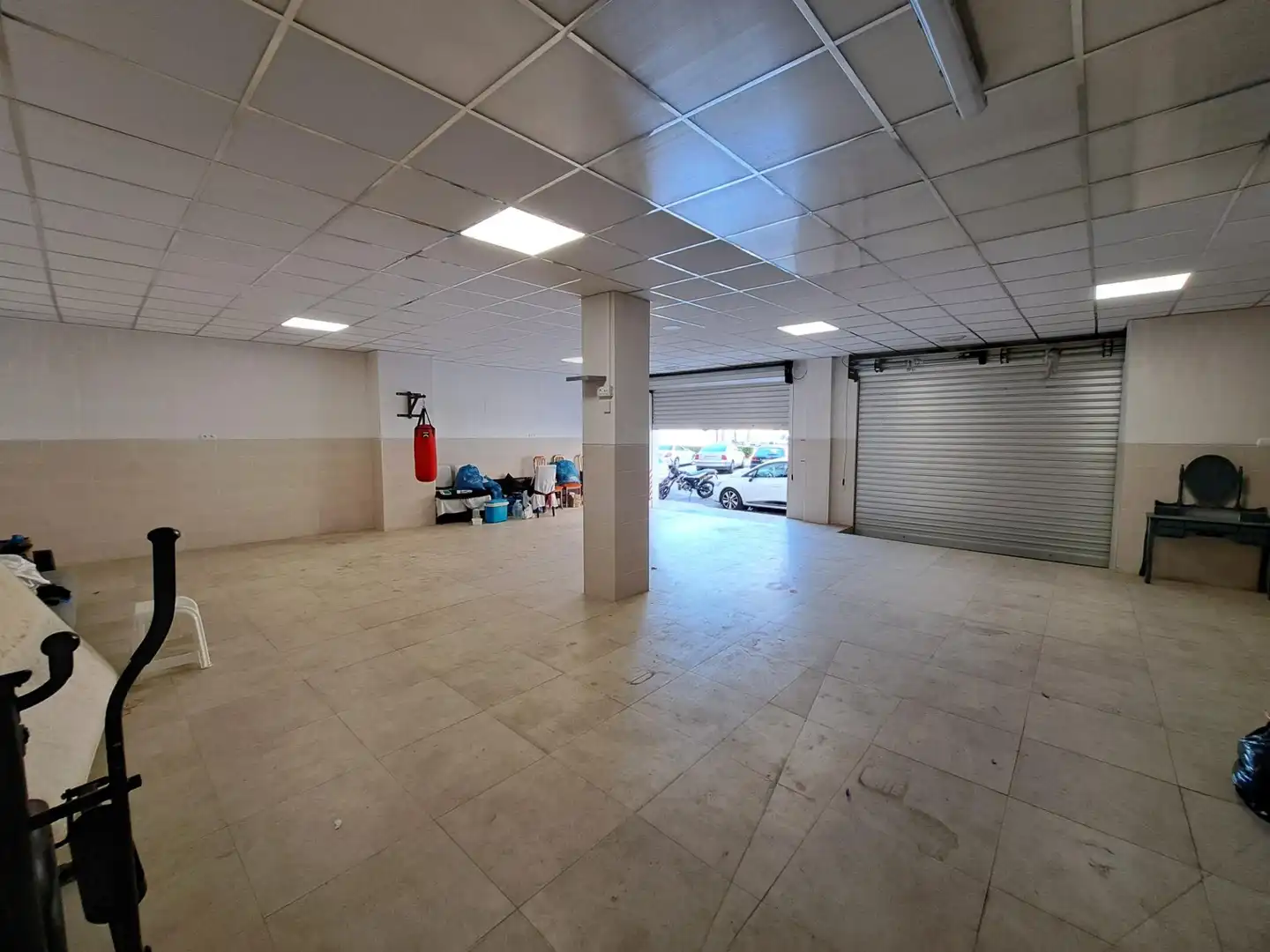 Business premises for sale in Casc Urbà, imagen 7