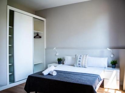 Dormitori de Apartament de lloguer en  Barcelona Capital amb Aire condicionat