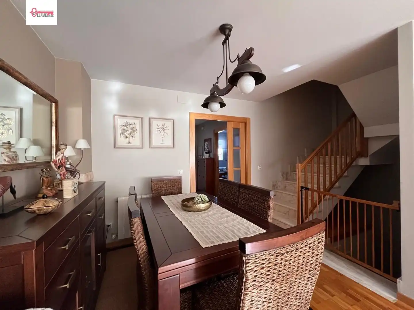 Comedor de Casa adosada en venta en Cardeñajimeno con Calefacción, Jardín privado y Parquet
