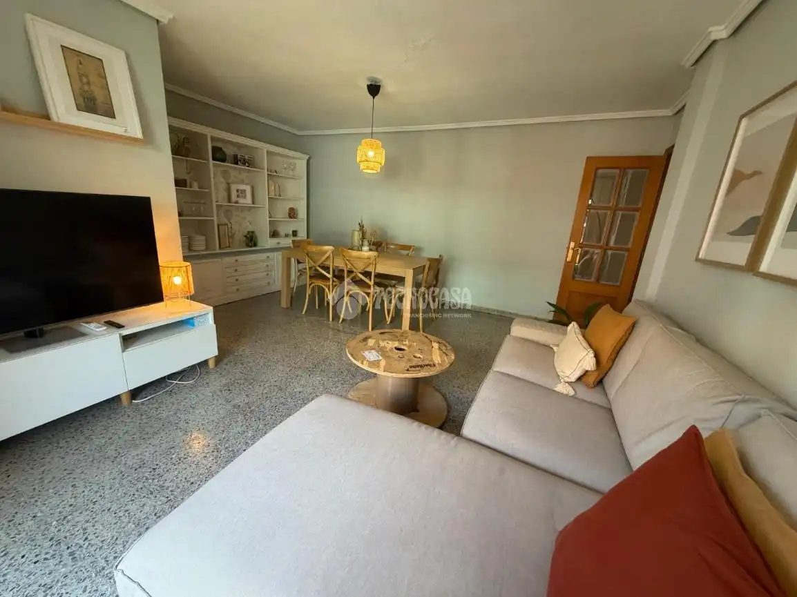 Sala d'estar de Pis en venda en Valencia