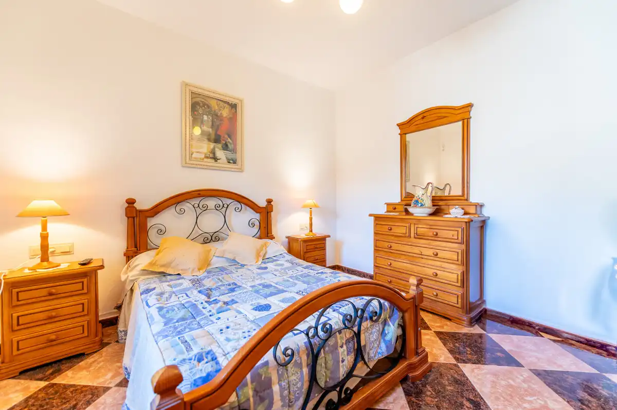 Habitación de Casa adosada en venta en Marbella con Aire acondicionado y Terraza