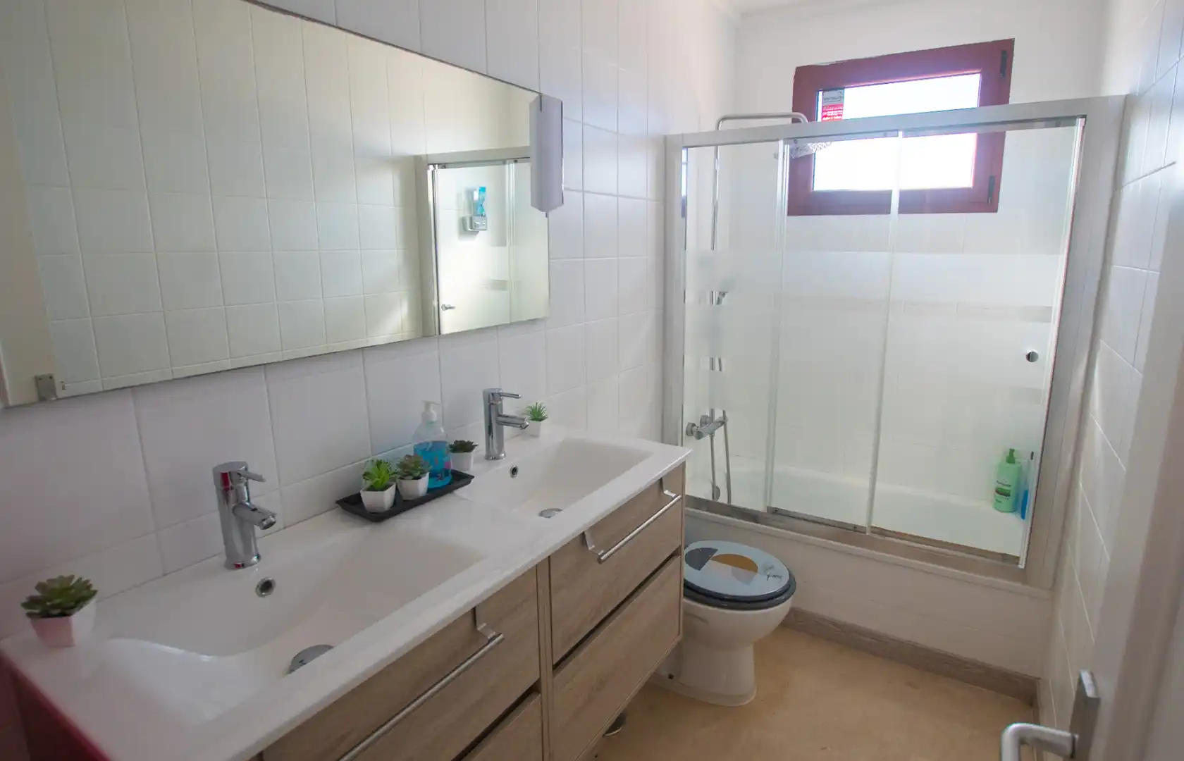 Bany de Casa o xalet en venda en Gáldar amb Terrassa i Piscina