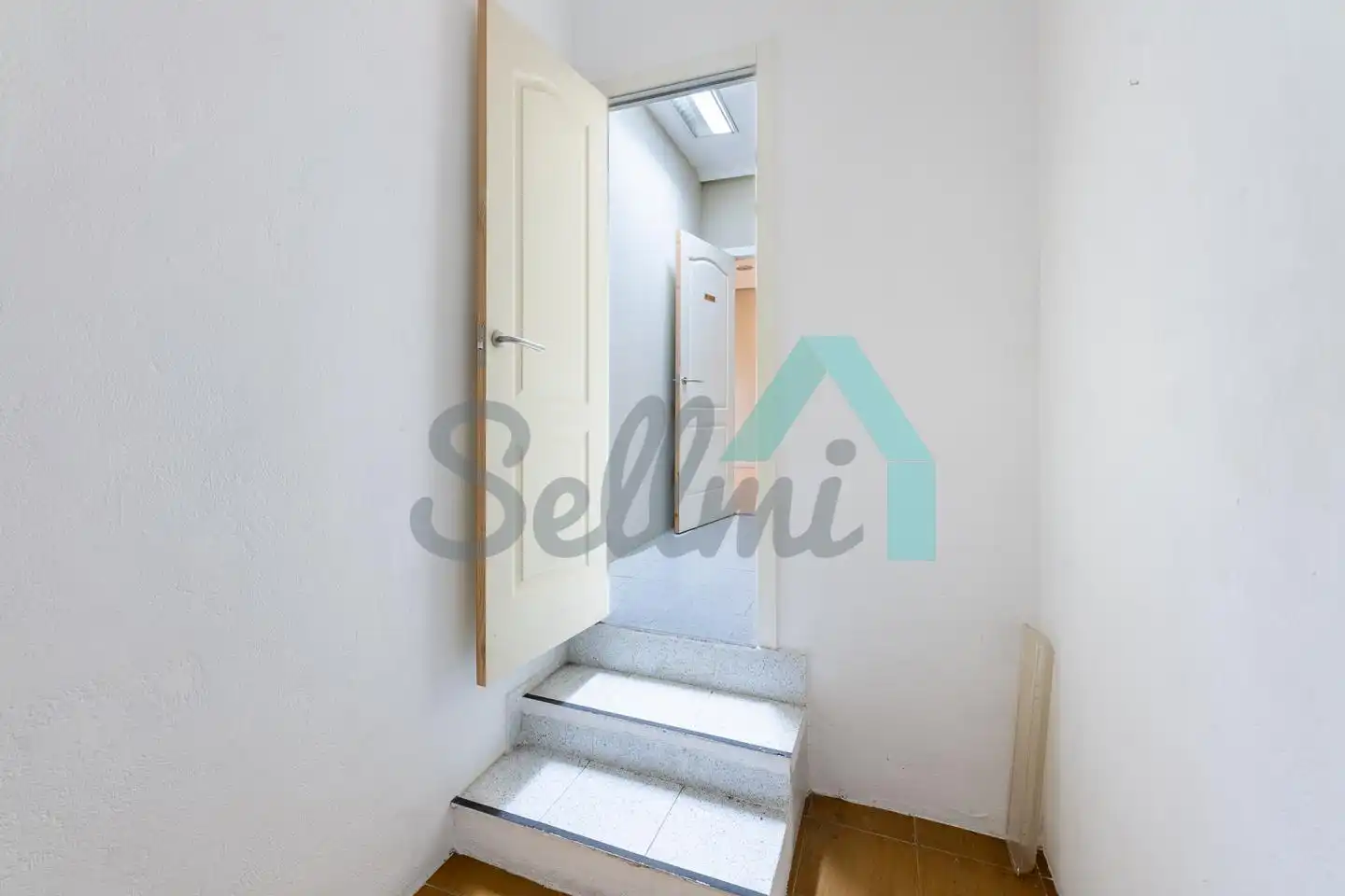 Local comercial de lloguer a Baldomero Fernández, imagen 21