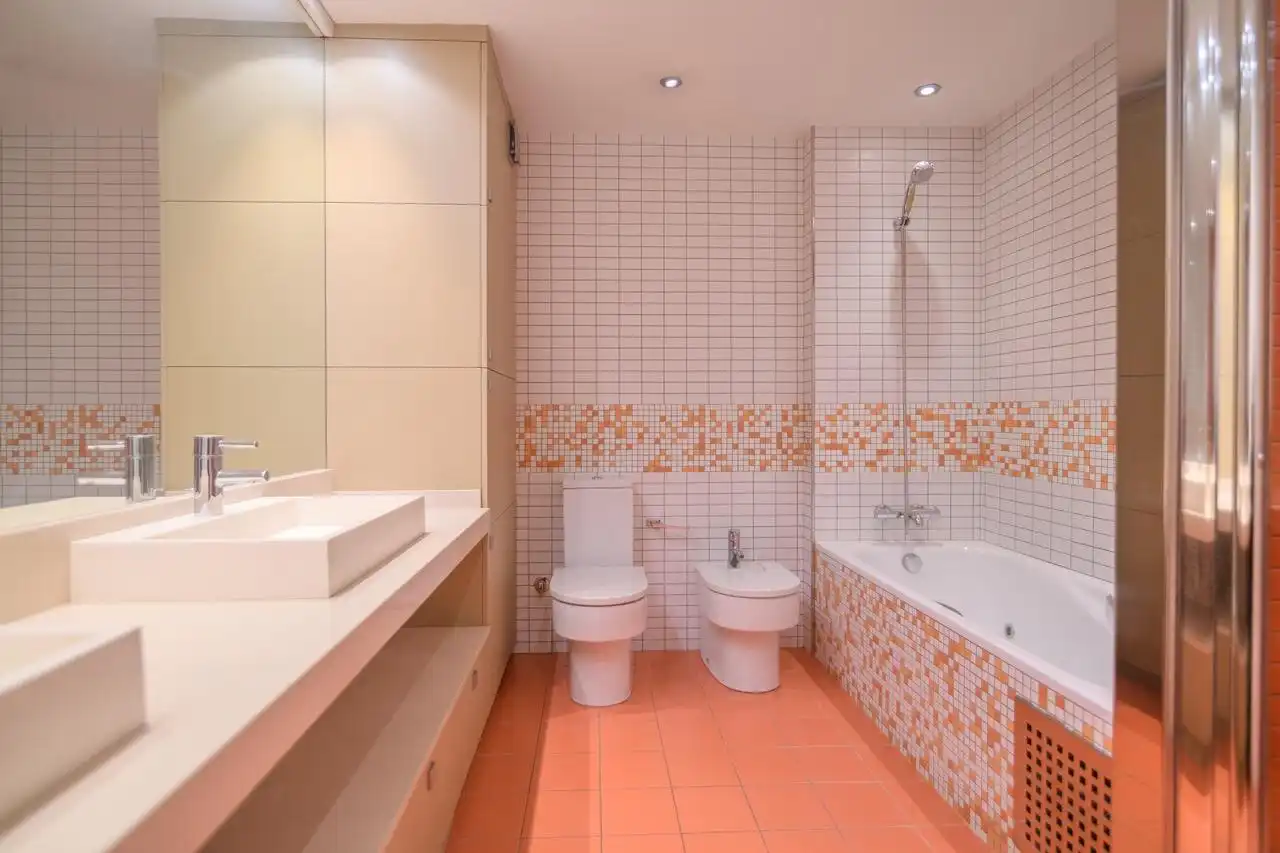 Baño de Ático en venta en Manresa con Aire acondicionado, Calefacción y Parquet