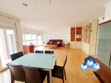 Piso con balcón en venta en Lorca Ciudad