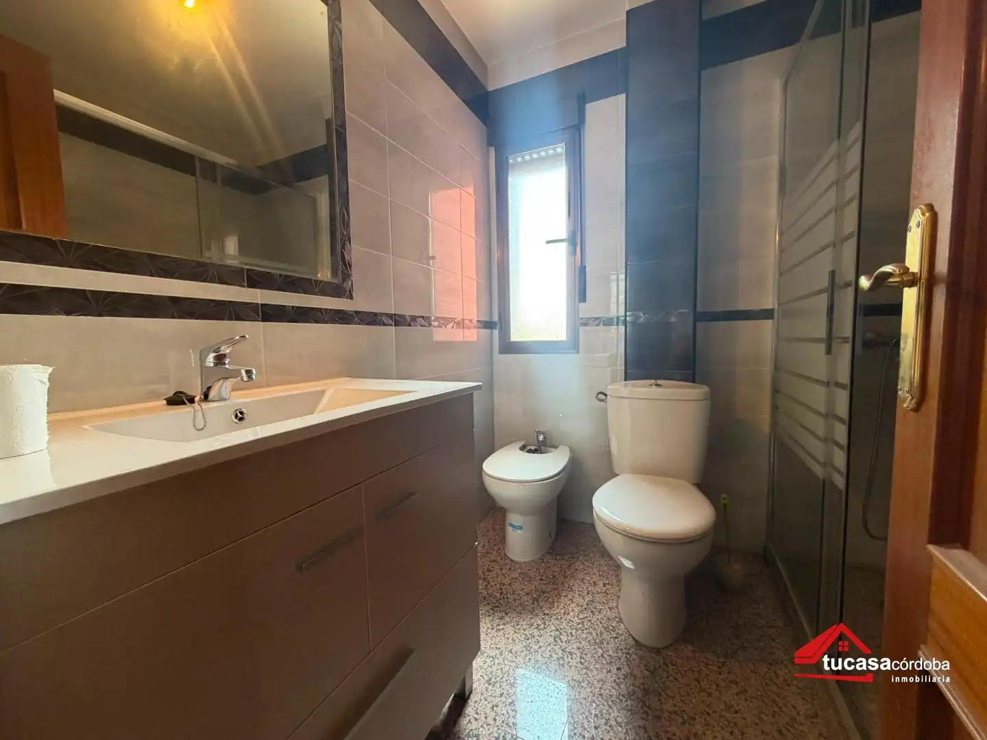 Bathroom of Flat for sale in Córdoba