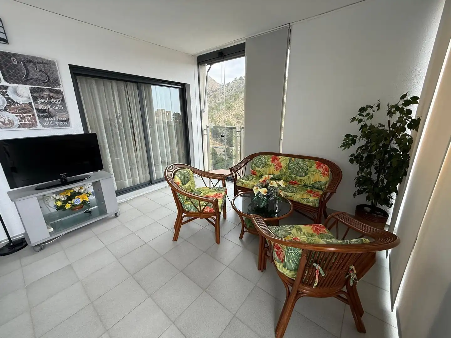 Terrace of Flat for rent in Benidorm  with Air Conditioner, Heating and Private garden