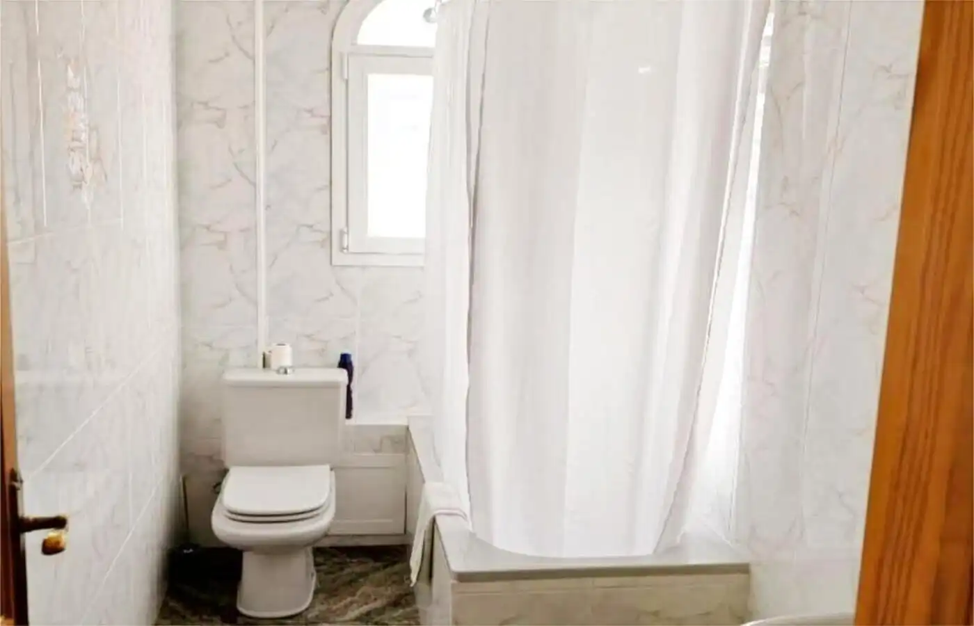Badezimmer von Gebäude zum Verkauf in Salobreña