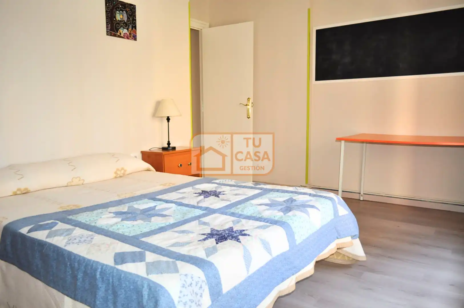 Schlafzimmer von Wohnung zur Miete in Cáceres mit Heizung, Parkett und Terrasse