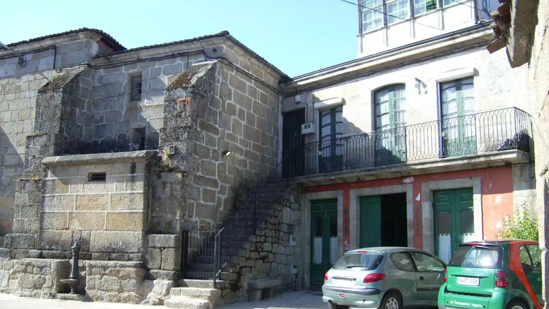 Vista exterior de Casa o chalet en venta en Leiro con Parquet