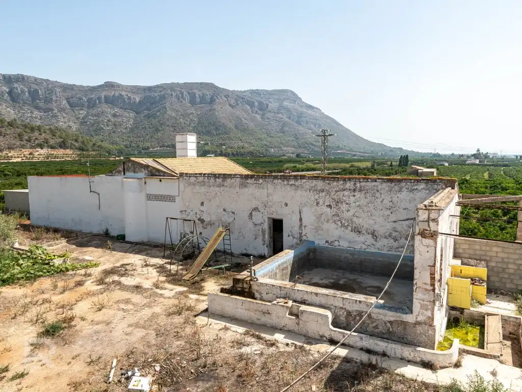 Houses for sale in Benifairó de la Valldigna