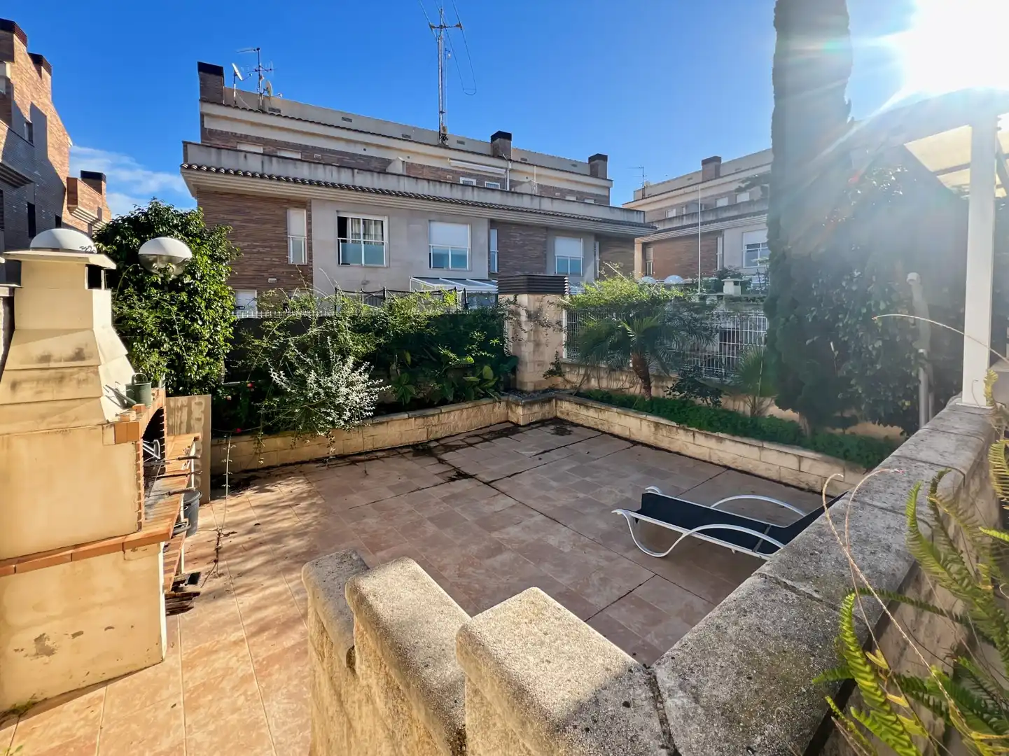 Terrassa de Casa adosada en venda en Castellón de la Plana / Castelló de la Plana amb Aire condicionat, Calefacció i Jardí privat