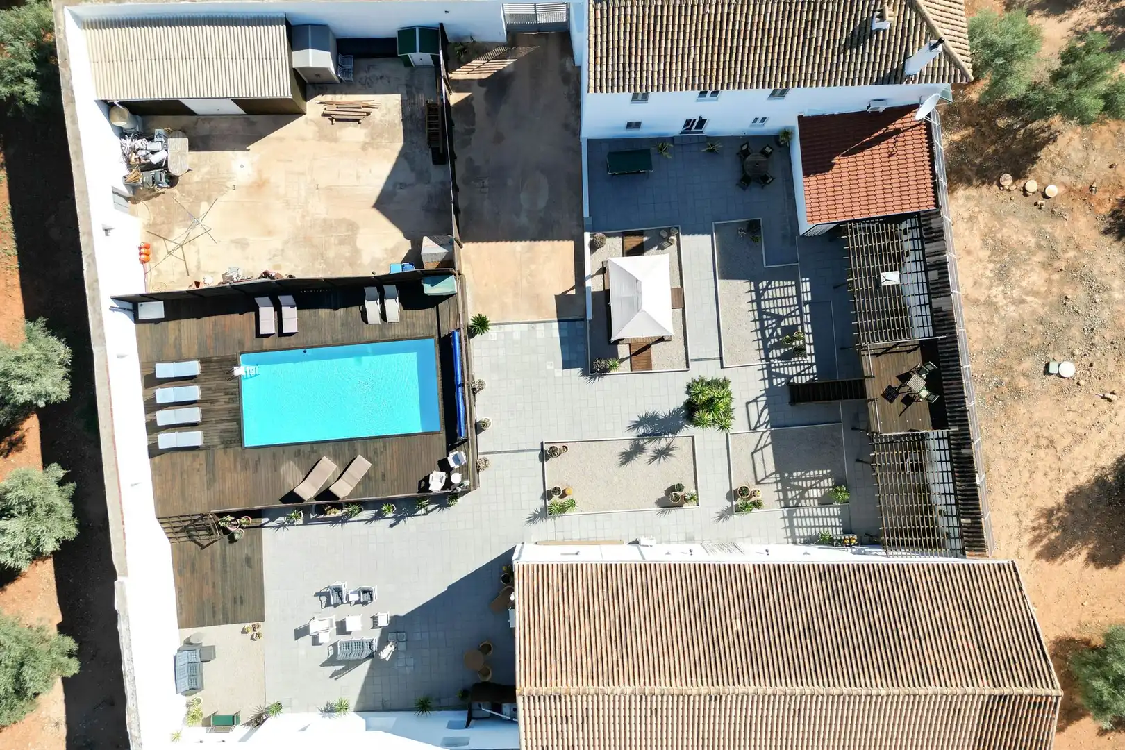 Piscina de Casa o xalet en venda en Sierra de Yeguas amb Terrassa i Balcó