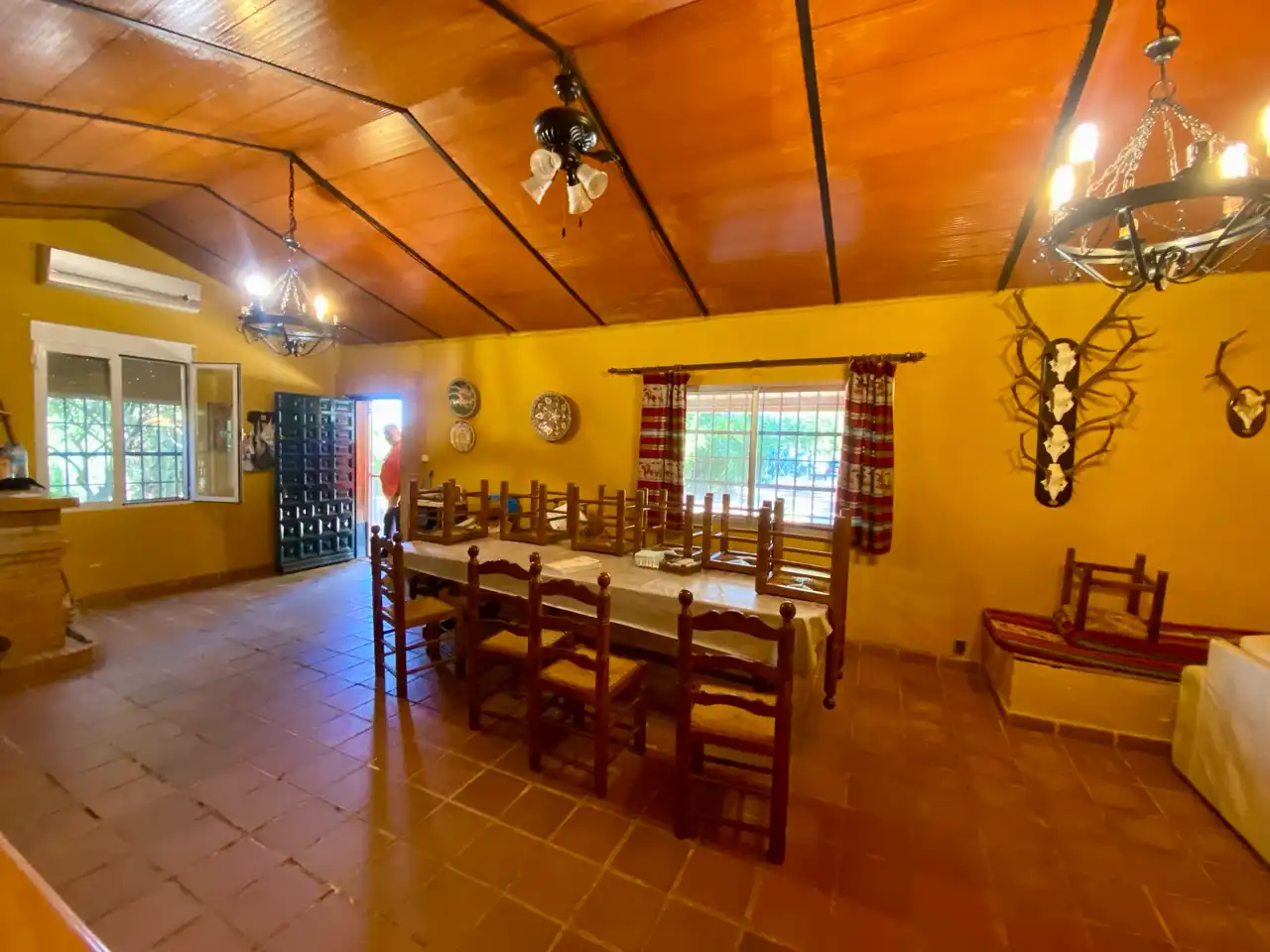 Comedor de Casa o chalet en venta en Fernán Caballero con Aire acondicionado, Jardín privado y Trastero