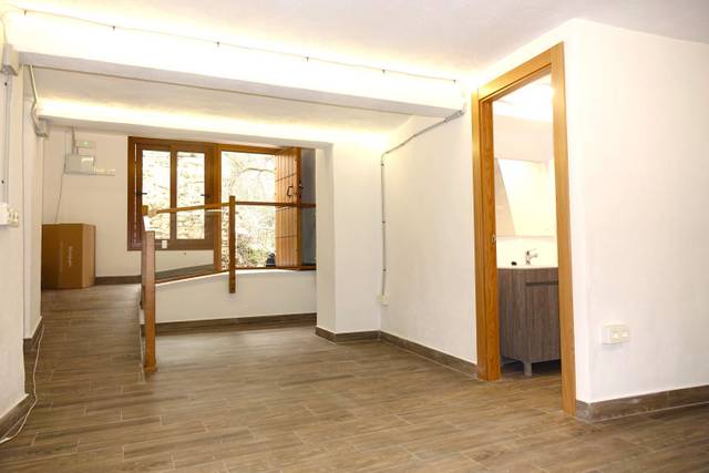 Local comercial en Alquiler en Soportújar