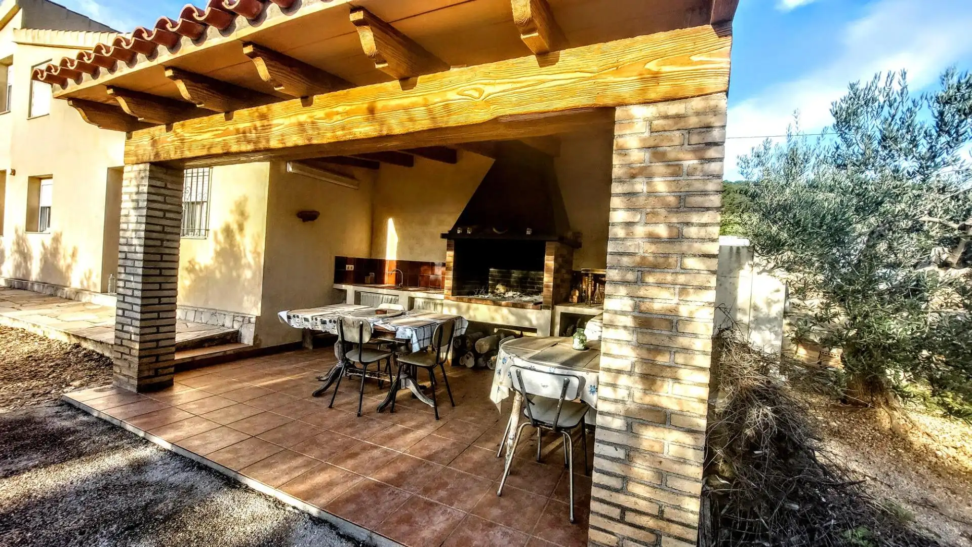 Terrassa de Finca rústica en venda en L'Ametlla de Mar  amb Jardí privat, Terrassa i Moblat