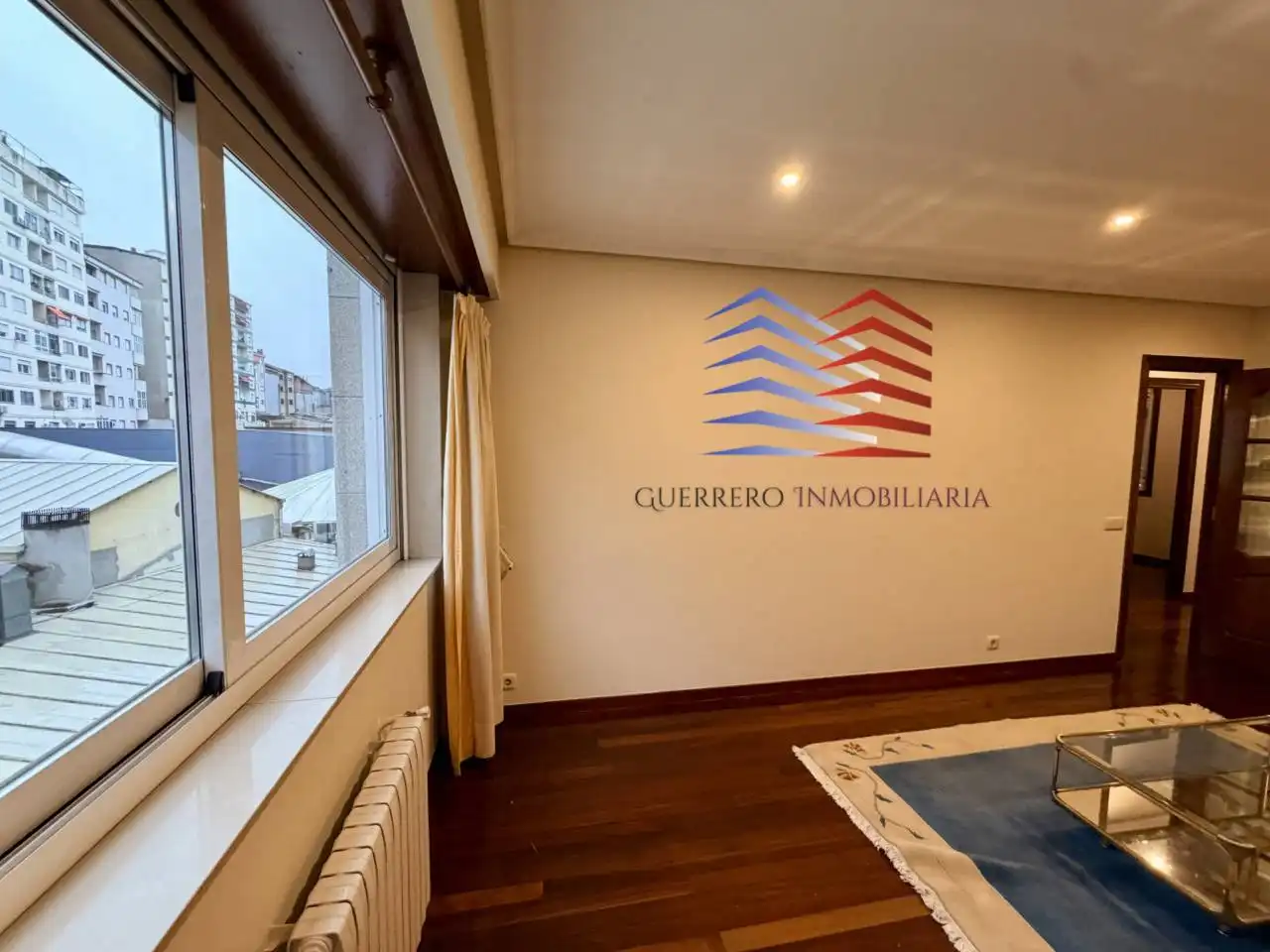 Sala de estar de Apartamento de alquiler en Ourense Capital  con Calefacción, Parquet y Trastero
