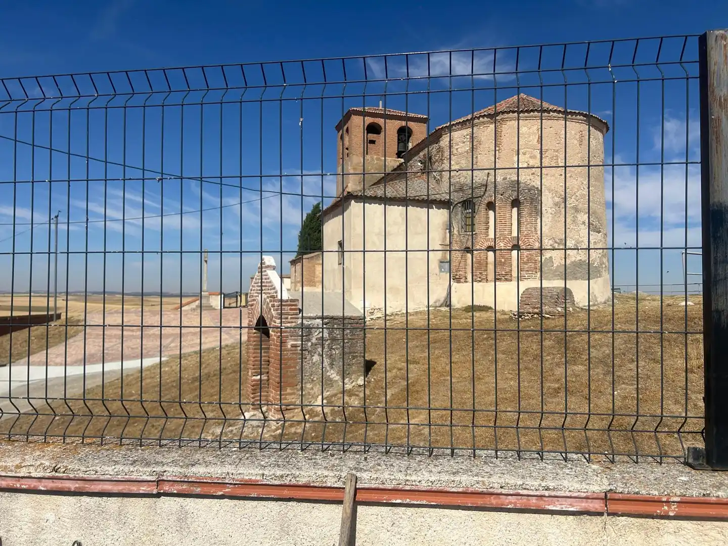 Vista exterior de Casa o chalet en venta en San Cristóbal de la Vega con Amueblado