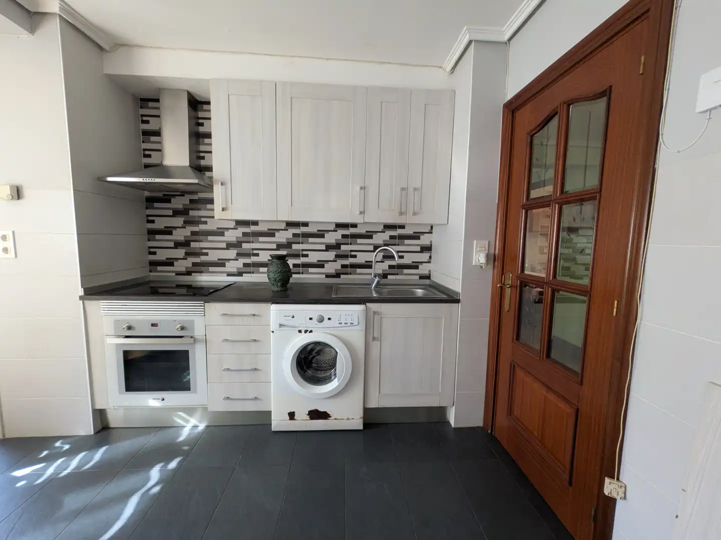 Cocina de Piso en venta en Errenteria con Calefacción, Amueblado y Horno