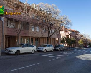 Vista exterior de Pis en venda en  Granada Capital amb Terrassa i Balcó