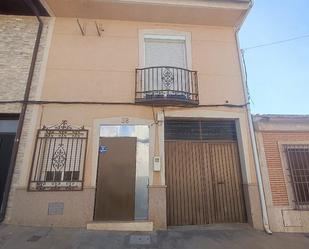 Vista exterior de Casa o xalet en venda en Villarrubia de los Ojos amb Traster i Balcó