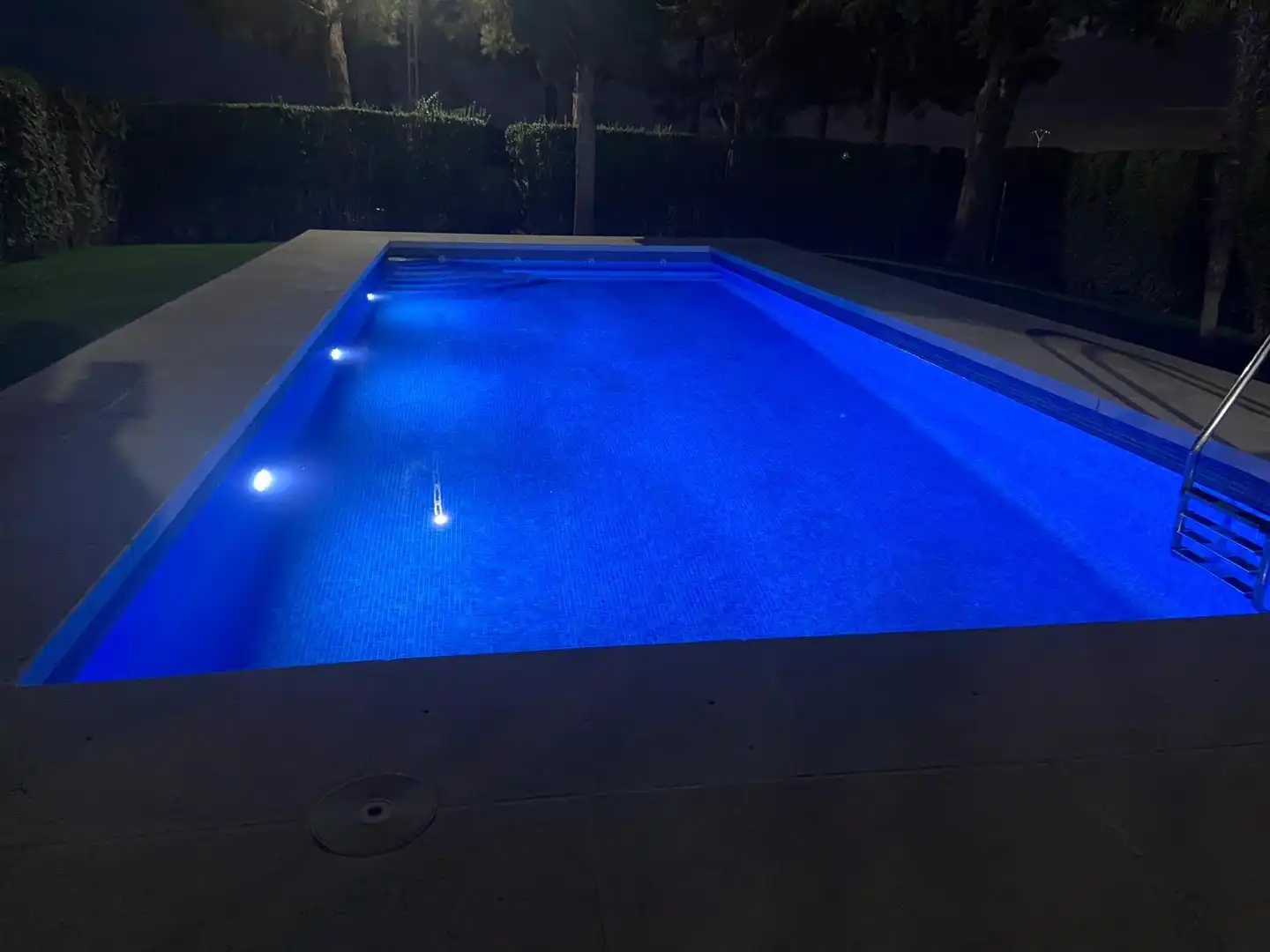 Piscina de Casa o chalet en venta en Quintanar de la Orden con Aire acondicionado, Calefacción y Jardín privado