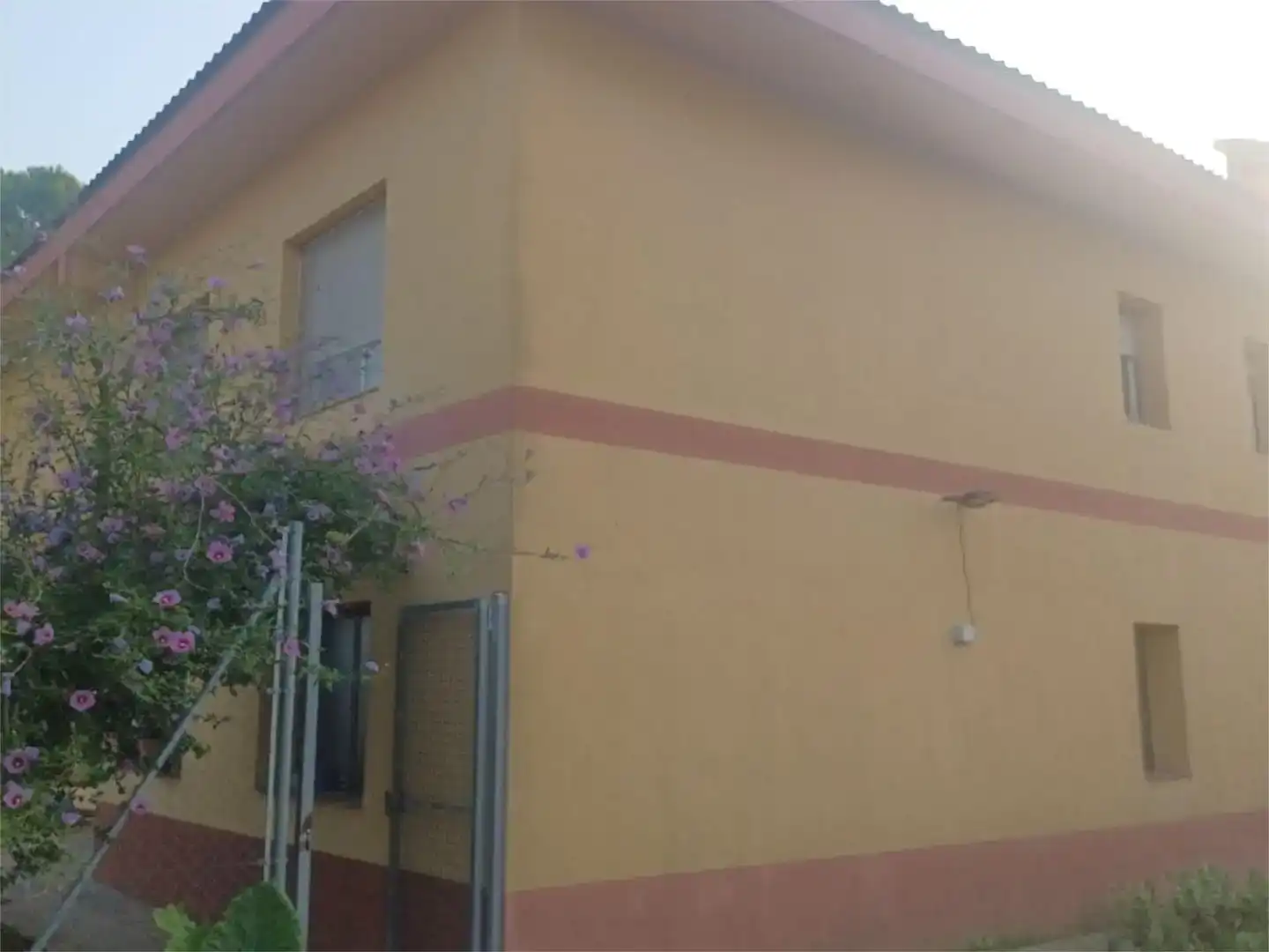 Vista exterior de Piso en venta en Tortosa con Jardín privado, Trastero y Piscina