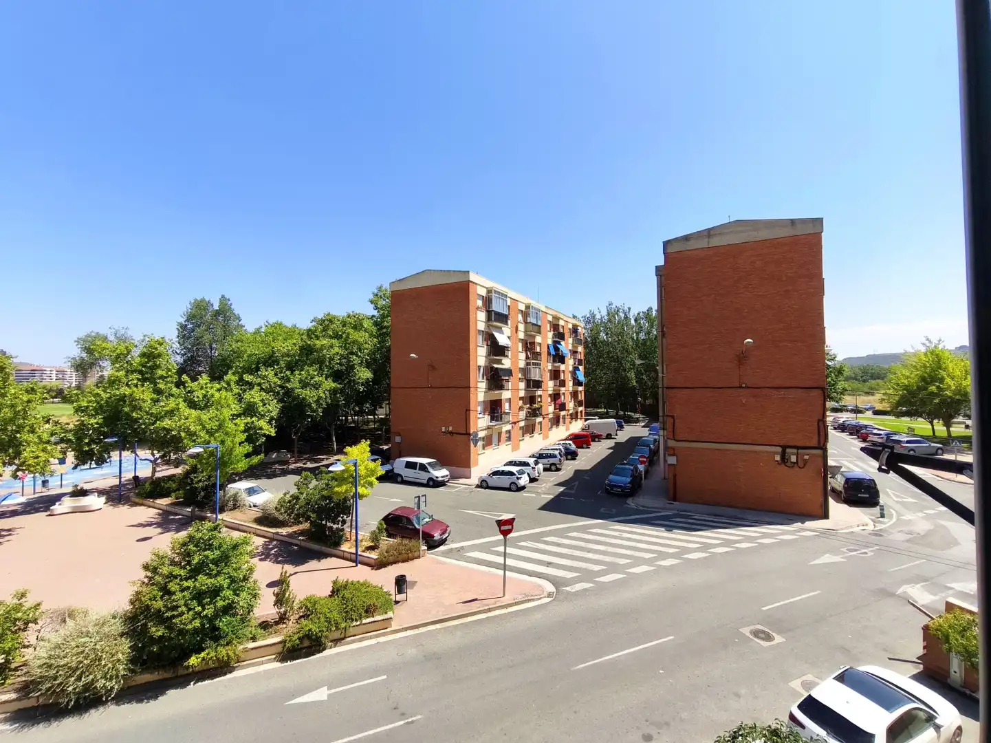 Exterior view of Flat for sale in  Logroño  with Terrace and Furnished