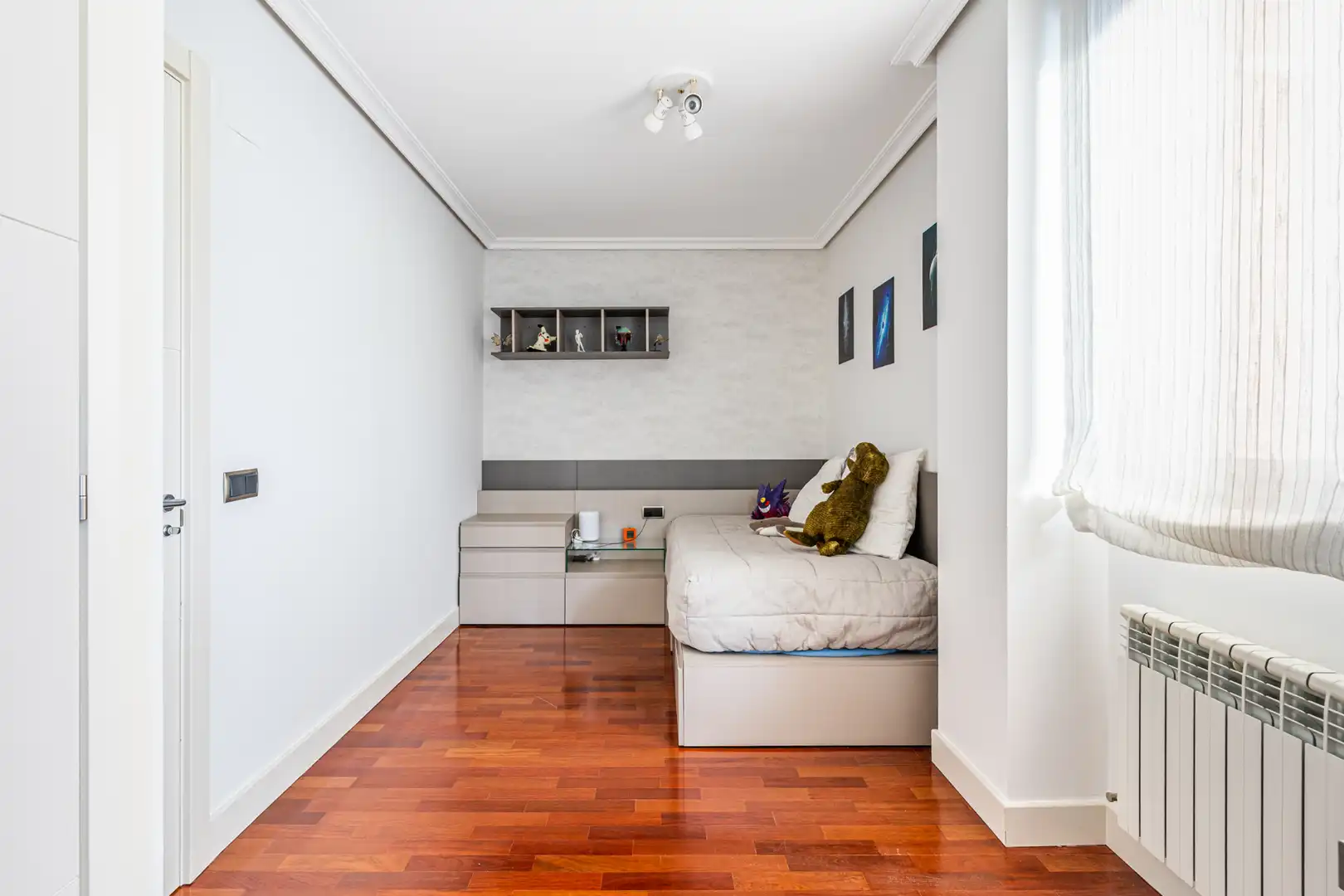 Schlafzimmer von Dachboden zum Verkauf in Majadahonda mit Klimaanlage, Heizung und Terrasse