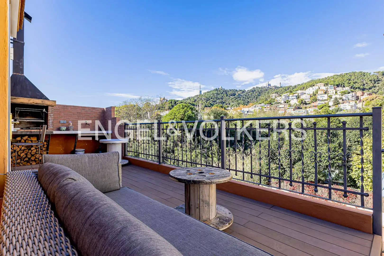 Terrace of Duplexes for sale in Barcelona  with Air Conditioner, Heating and Private garden