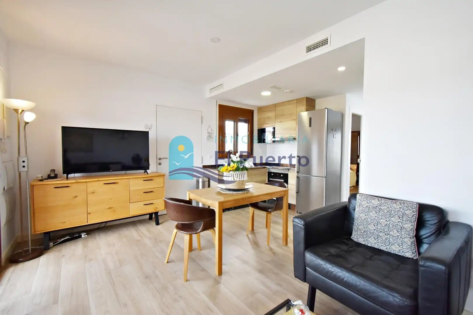Sala d'estar de Apartament en venda en Mazarrón amb Aire condicionat, Calefacció i Jardí privat