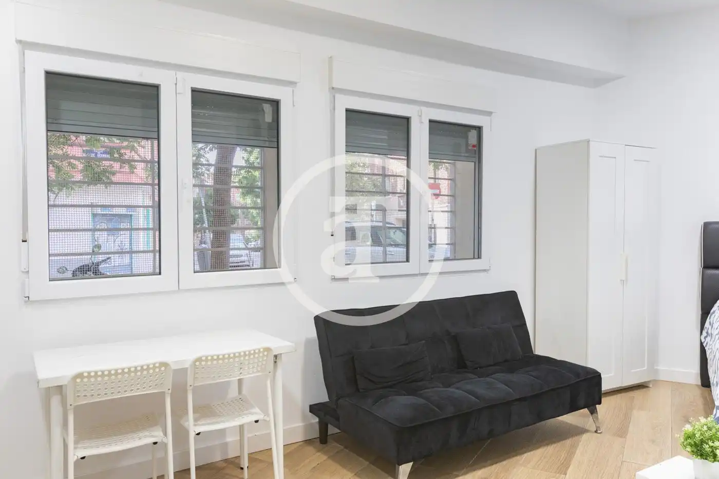 Sala de estar de Estudio de alquiler en Madrid con Aire acondicionado, Calefacción y Amueblado